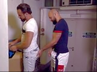 room buylldogxxx
